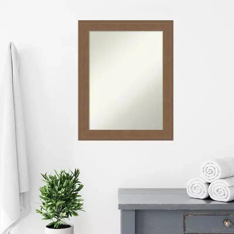 Miroir mural de salle de bain non biseauté, cadre marron moyen 22,5x28,5"
