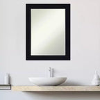 Petit miroir mural de salle de bain biseauté, encadrement en bois shiplap bleu marine