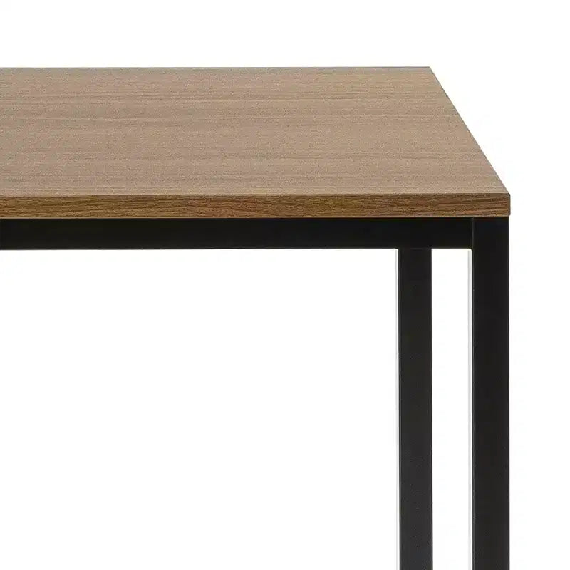 Bureau de 47" avec structure en métal et surface en MDF