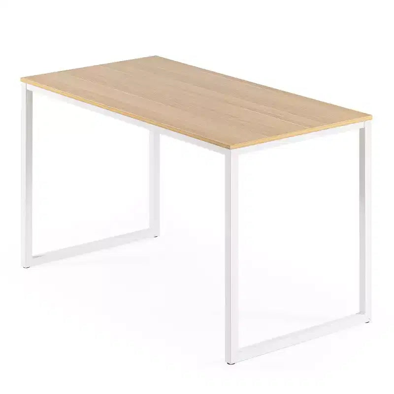 Bureau de 47" avec structure en métal et surface en MDF