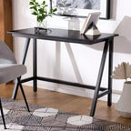 Bureau en acajou, finition noyer