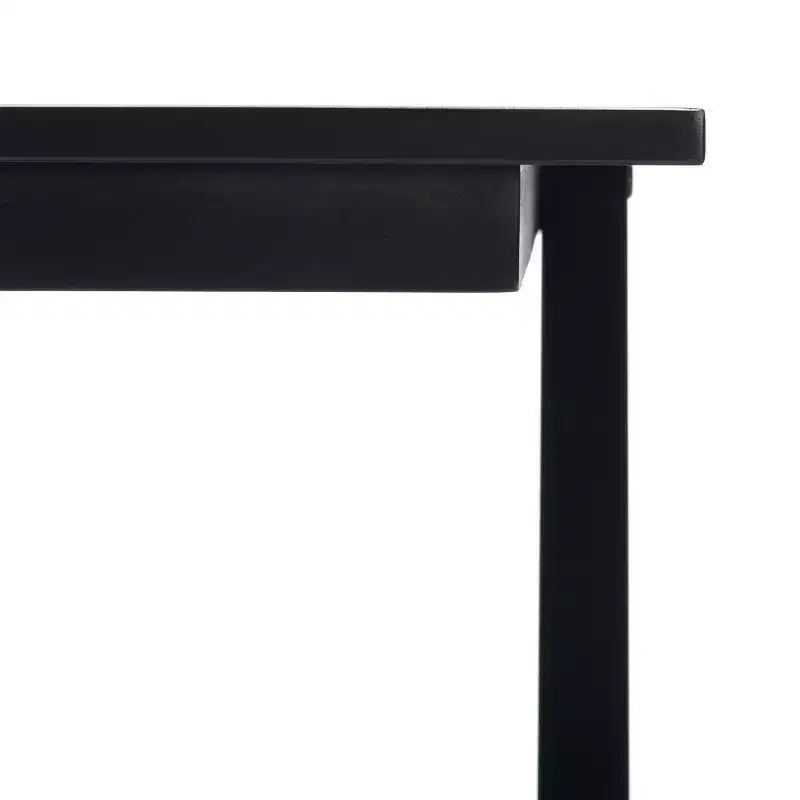 Bureau en acajou, finition noyer