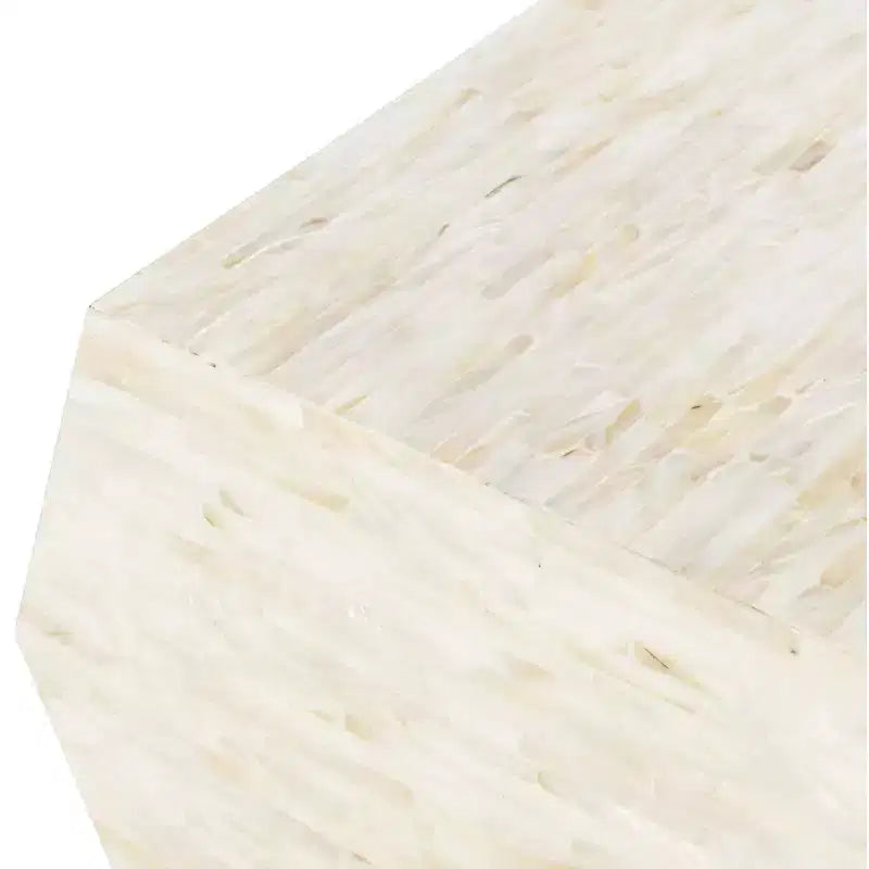 Table d'appoint géométrique Mosaic, laquée beige clair